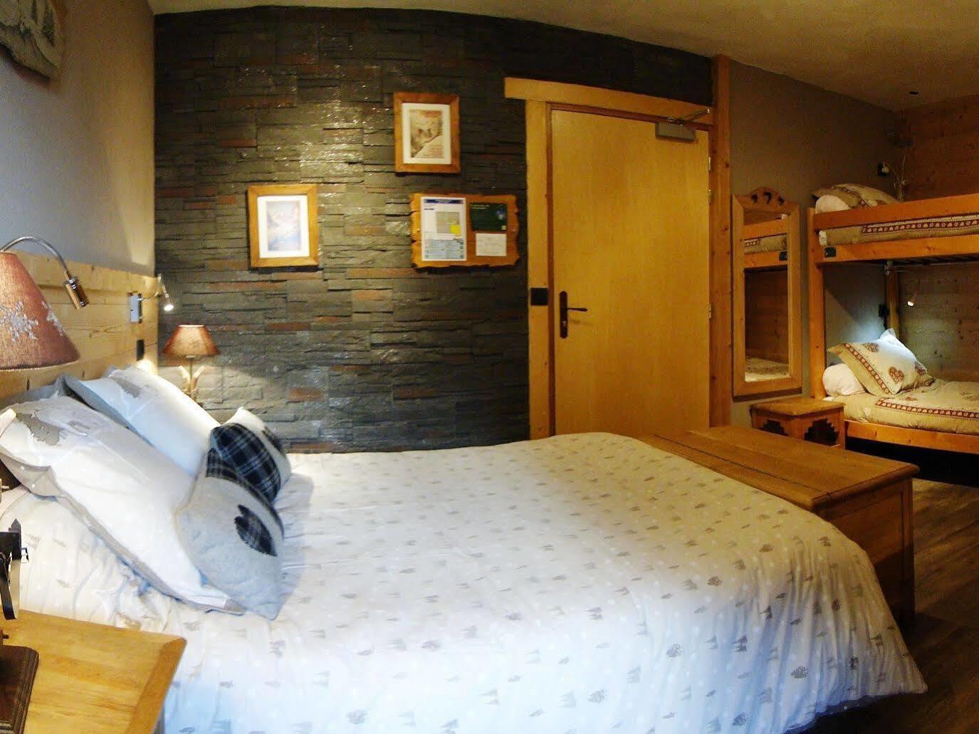 Logis Hotel Les Ancolies Areches Ngoại thất bức ảnh