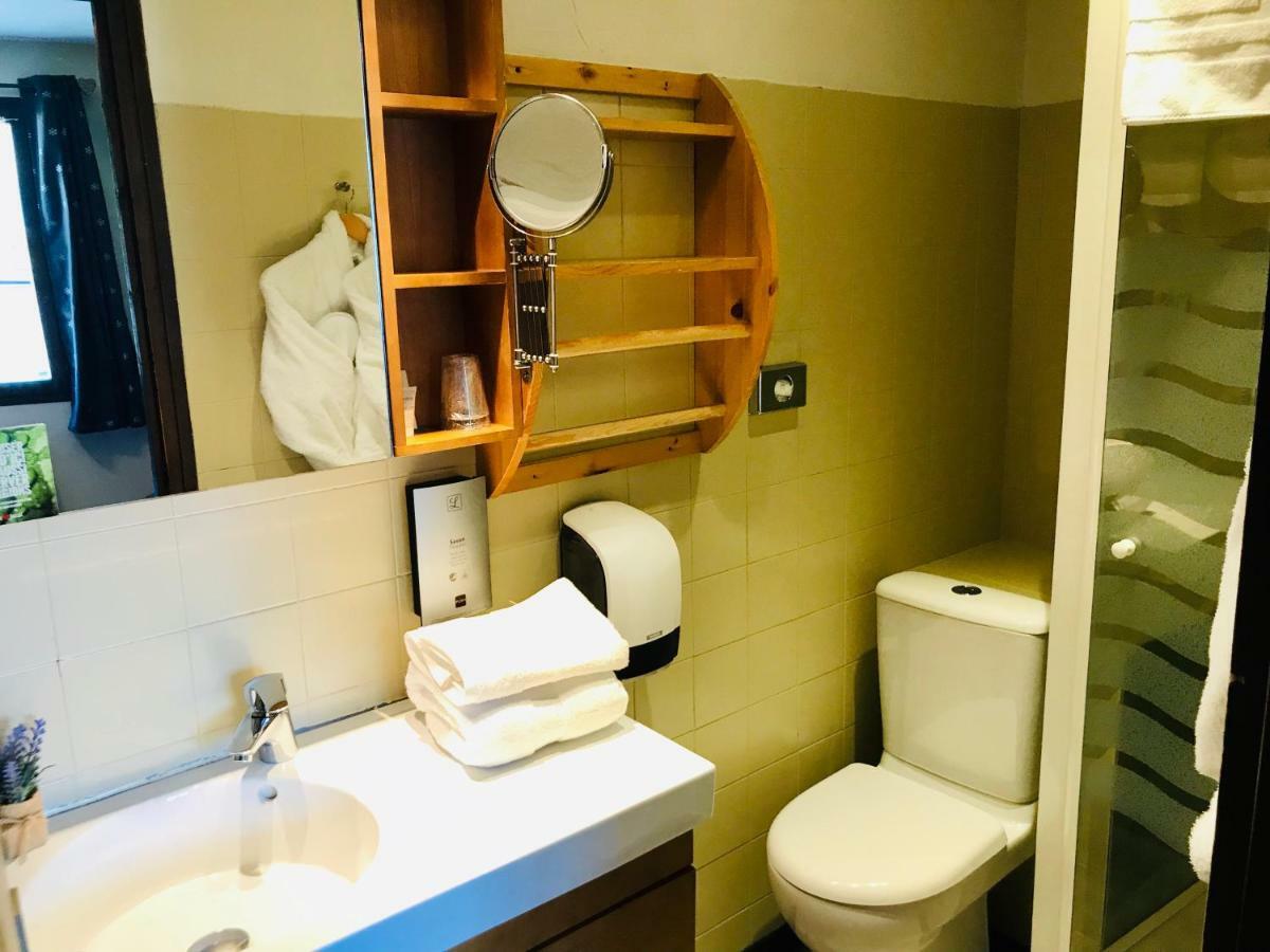 Logis Hotel Les Ancolies Areches Ngoại thất bức ảnh