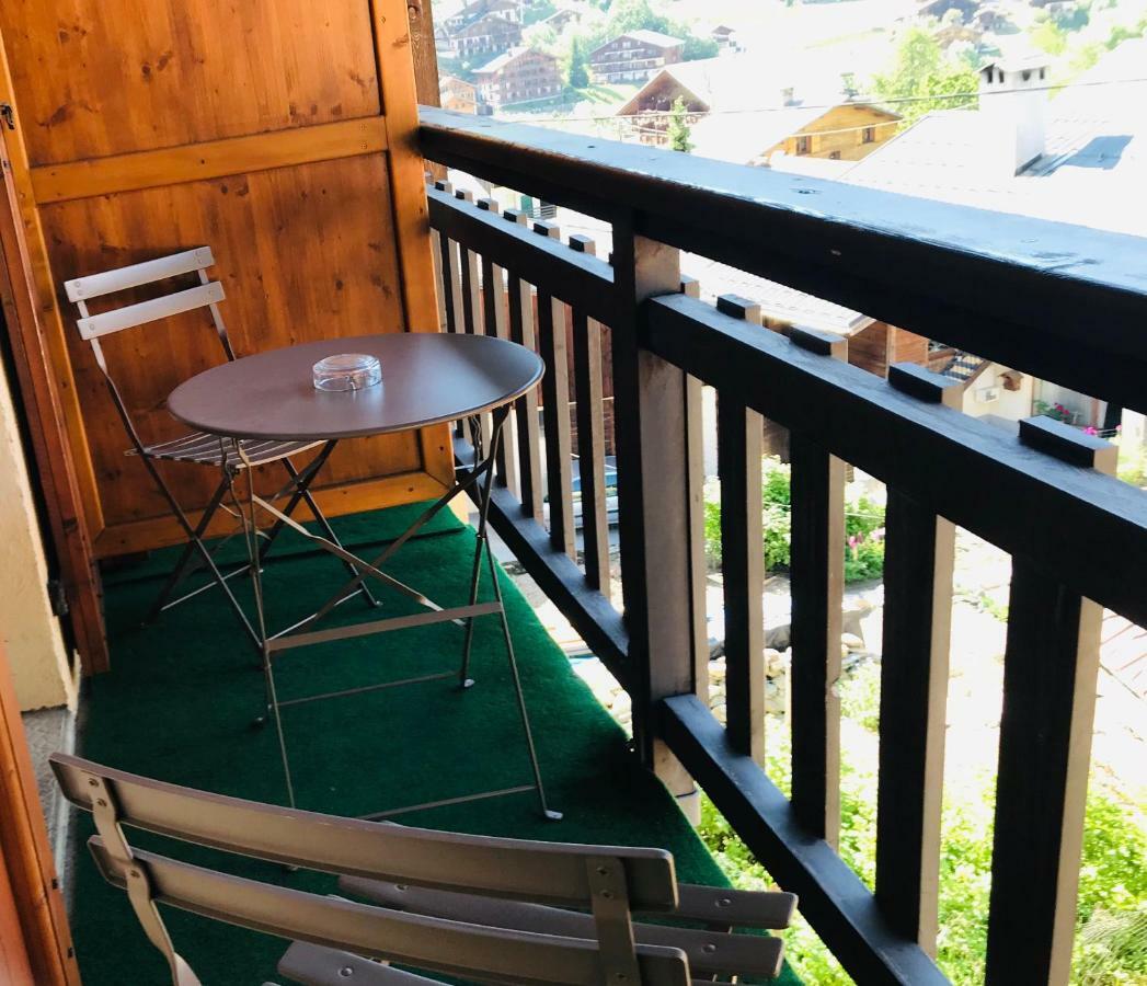 Logis Hotel Les Ancolies Areches Ngoại thất bức ảnh