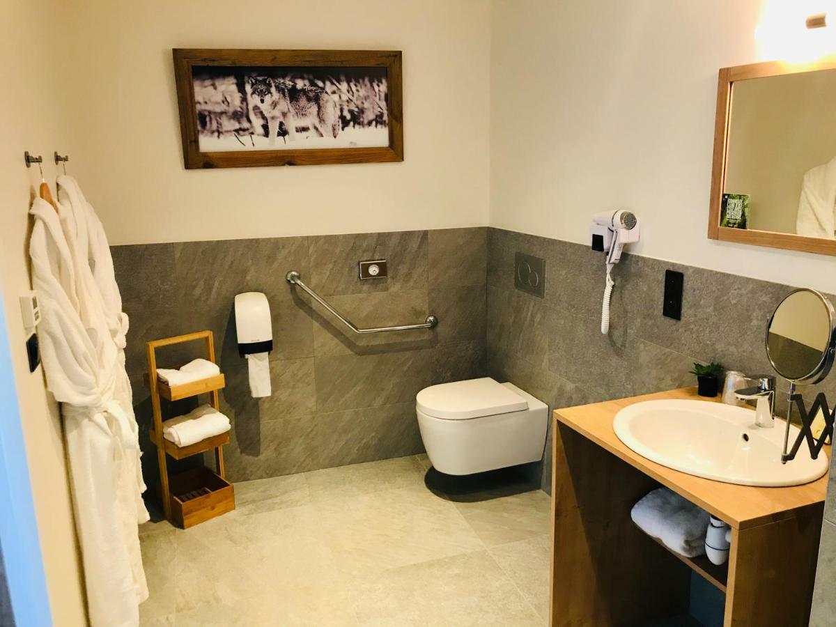 Logis Hotel Les Ancolies Areches Ngoại thất bức ảnh
